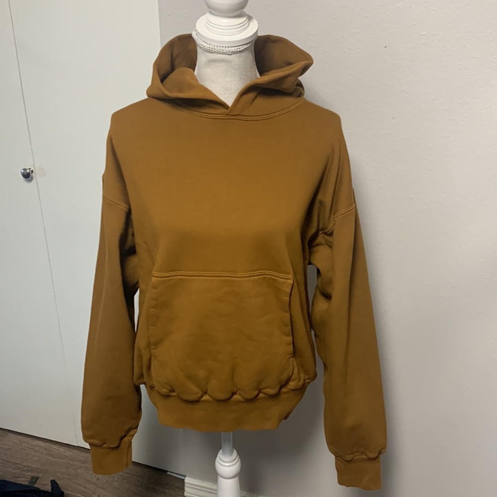 NWOT Yzy Yeezy hoodie